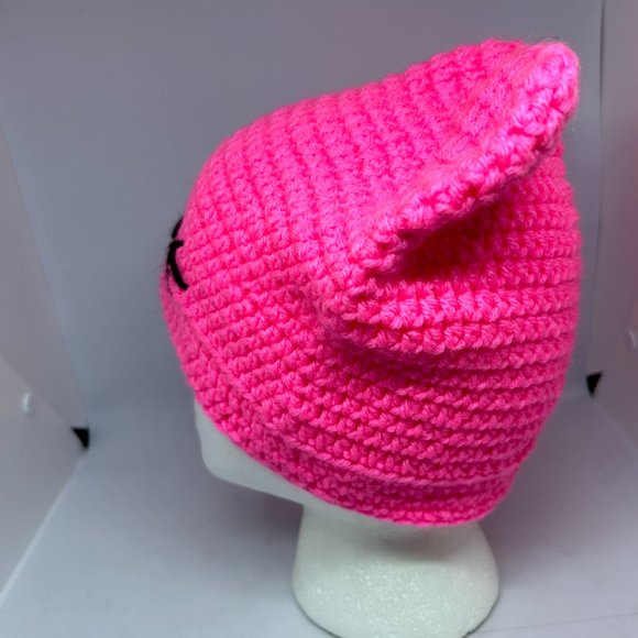 Handmade Crochet‎ Bright Pink Knit Cap w/Black Accent - Picture 6 of 8